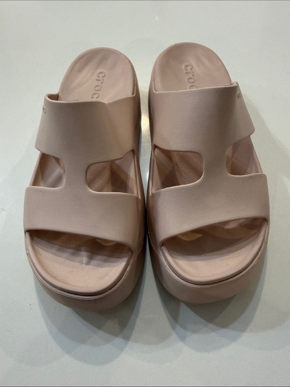 Getaway Platform H-Strap in the color Quartz | Size 6